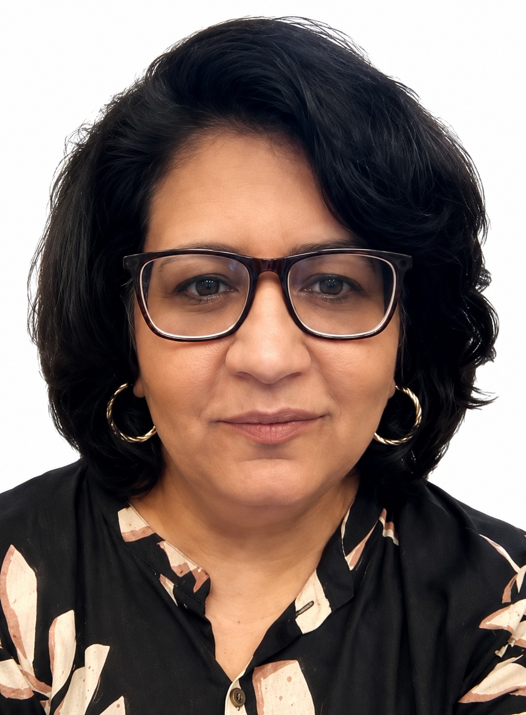 Shikha Moudgill, Anchor at CoreComm Consultants